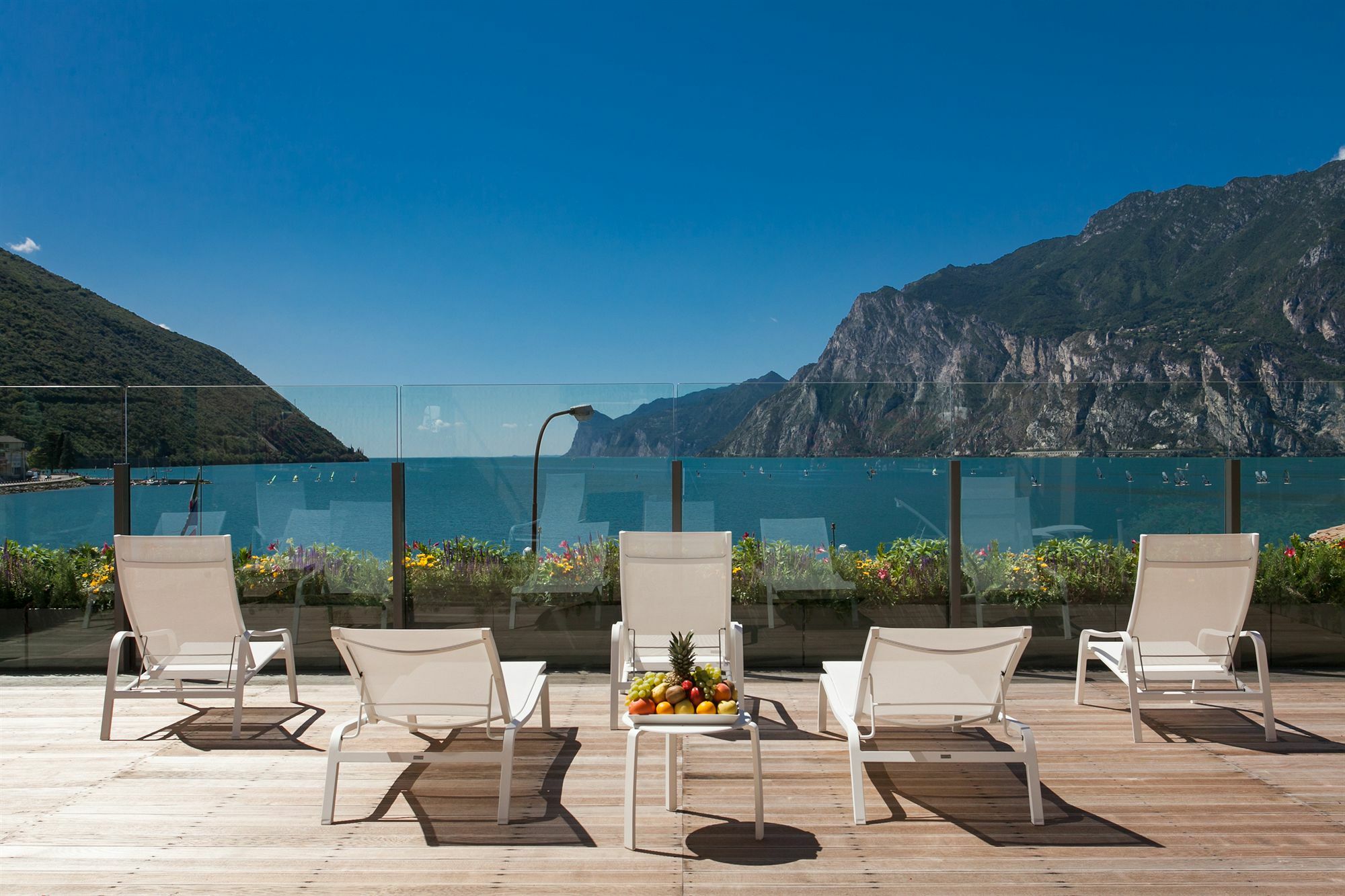 Hotel Lago Di Garda Nago Eksteriør bilde